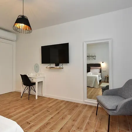 Dolce Apartment